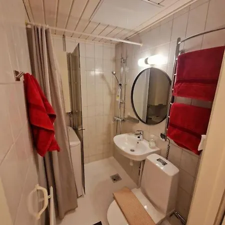 아파트 Lovely Apartment, Glazed Balcony And Own Parking Space *